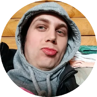 😘 emoji Лысый из Mobiltelefon Telegram sticker 20 of 24