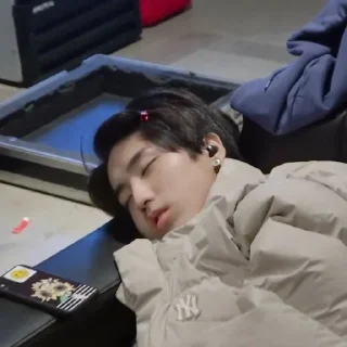 😴 emoji я люблю бродячих детей Telegram sticker 20 of 120