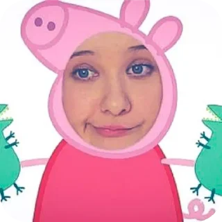 🐷 emoji ⒶⓃⓃⒶ ⒼⓁⒺⓃⓈ. @scxanx Telegram sticker 9 of 32