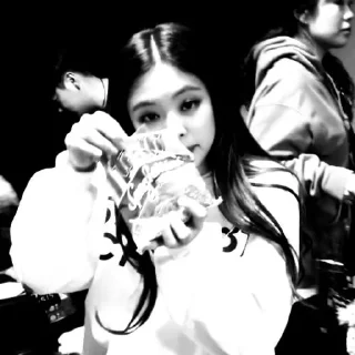 Sticker from JENNIE—@FELIXQKK
