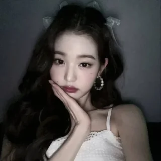 Sticker from wonyoung;ive @yuna_wqi