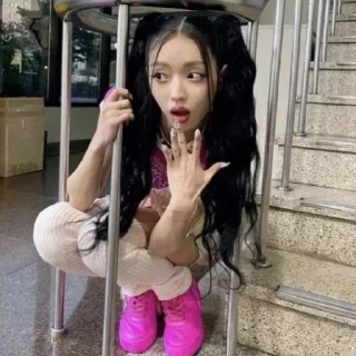 Sticker from ୭ ˚. ᵎᵎ  yooa & @xewwqq
