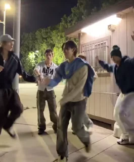 Sticker from cortis