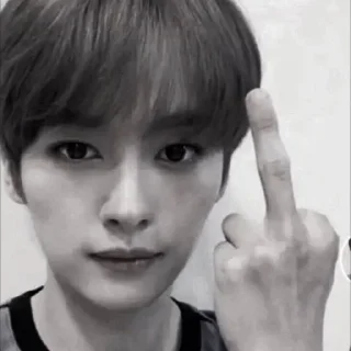 🔮 emoji ^.%Minho,^> by @garferldnikhelpik Telegram sticker 14 of 43