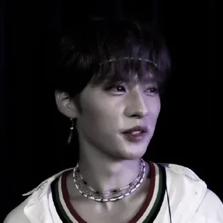 🔮 emoji ^.%Minho,^> by @garferldnikhelpik Telegram sticker 23 of 43