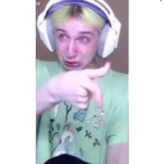 😠 emoji КОРЕЙКА ПОБРЕЙ ОЧКО 🙏🏻 Telegram sticker 4 of 61
