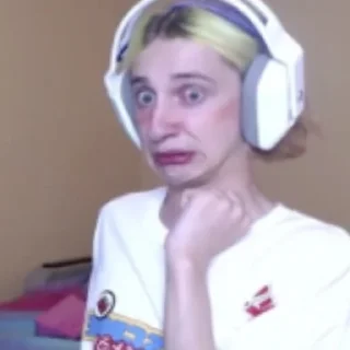 🙄 emoji КОРЕЙКА ПОБРЕЙ ОЧКО 🙏🏻 Telegram sticker 13 of 61