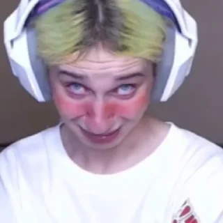 👹 emoji КОРЕЙКА ПОБРЕЙ ОЧКО 🙏🏻 Telegram sticker 21 of 61