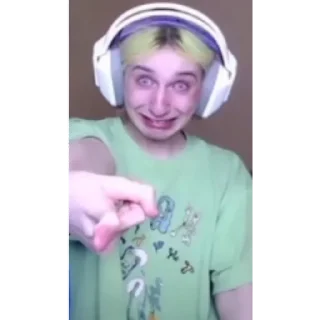 😱 emoji КОРЕЙКА ПОБРЕЙ ОЧКО 🙏🏻 Telegram sticker 5 of 61