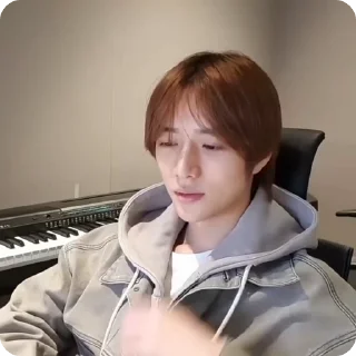 Sticker from beomgyu @SVIEET