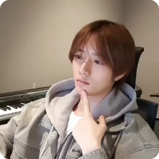Sticker from beomgyu @SVIEET