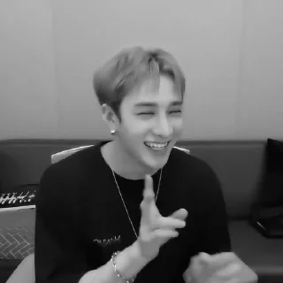 🌟 emoji BANG CHAN from K-POP PLANET Telegram sticker 5 of 15