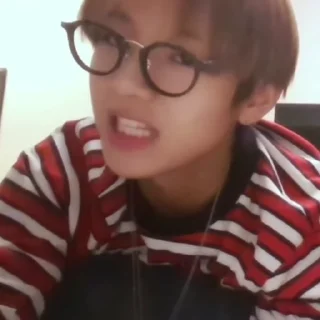 🔗 emoji @thrchiv vlive w jm Telegram sticker 11 of 40
