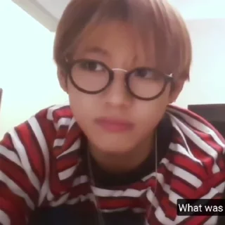 🔗 emoji @thrchiv vlive w jm Telegram sticker 24 of 40
