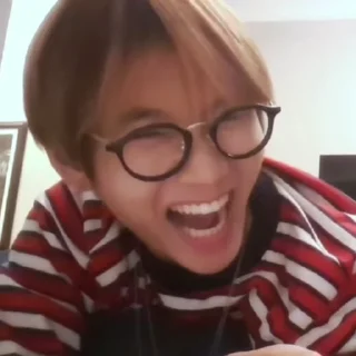 🔗 emoji @thrchiv vlive w jm Telegram sticker 18 of 40
