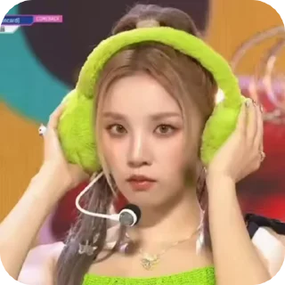 Sticker from (G)I-dle від @sonka_grr