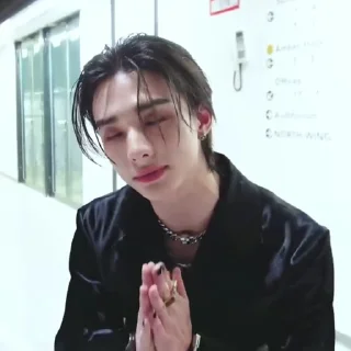 Sticker from HYUNJIN FR @MIKETTTSU
