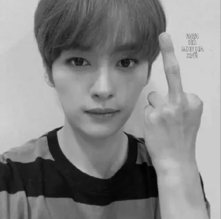 😎 emoji MINHO BY @hyungHYU by @offstikbot Telegram sticker 24 of 37