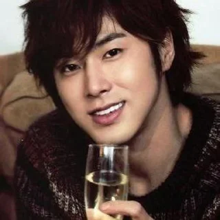 🍺 emoji u know U-Know Yunho! [TVXQ] Telegram sticker 9 of 62