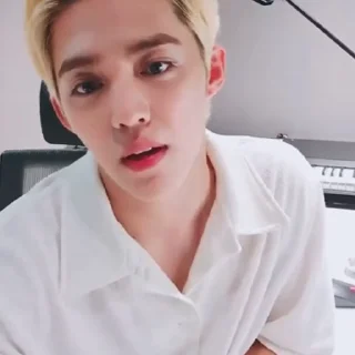 🤩 emoji Seungcheol @HBXHUS @TgEmodziBot Telegram sticker 3 of 25