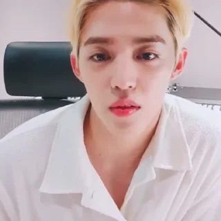 🤩 emoji Seungcheol @HBXHUS @TgEmodziBot Telegram sticker 15 of 25