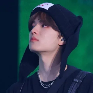 🙁 emoji Seungmin in the building Telegram sticker 23 of 38