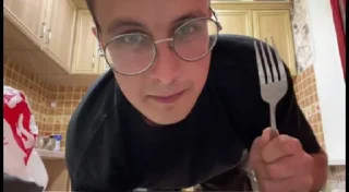 🍴 emoji колобак Telegram sticker 9 of 31