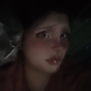 😏 emoji виоласка😏😘 Telegram sticker 5 of 20