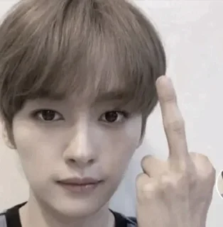 🖕 emoji Муж Нут Telegram sticker 22 of 26