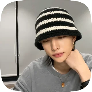 Sticker from #hyunjin
