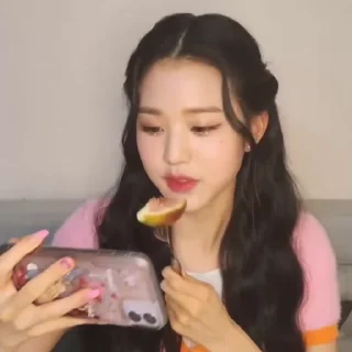 🎀 emoji wonyoung Telegram sticker 23 of 45