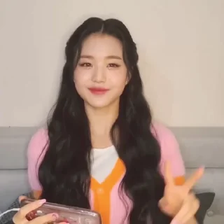 🎀 emoji wonyoung Telegram sticker 3 of 45