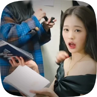 Sticker from wonyoung by @chuvhelp