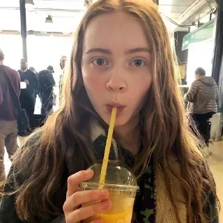 🧡 emoji Sadie Sink Telegram sticker 5 of 71