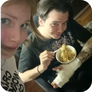 🍲 emoji Кормящий папа Telegram sticker 4 of 28