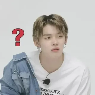 🤨 emoji ● Чхве Ёнджун ● ➡️ @Ctikerubot Telegram sticker 5 of 63