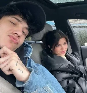 Sticker from nessaandjaden