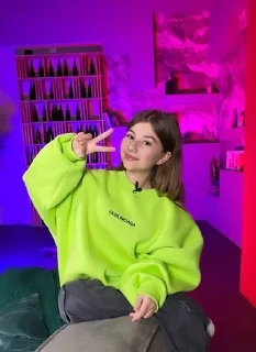 🌟 emoji Милана Хаметова Telegram sticker 1 of 3