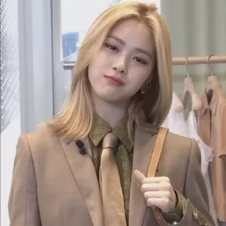 😌 emoji >>ryujin``𝐡𝐞𝐥𝐩 𝐟𝐫 𝐜𝐨𝐝𝐞`` Telegram sticker 11 of 22