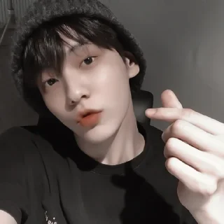 Sticker from 🐇 ༄ Soobin by:; @fp_am  ₊˚.🐇