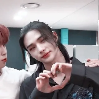 🖤 emoji hyunjin by @lovestikerpacks Telegram sticker 13 of 30