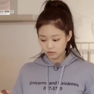 Sticker from ›🙊‹ jennie by @phantomstkk