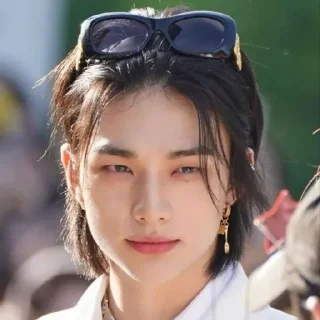 🌟 emoji Hyunjin @idol_wallpaper_krisqz Telegram sticker 3 of 26