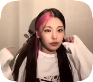 Sticker from yeji fr channel@sabwerrt