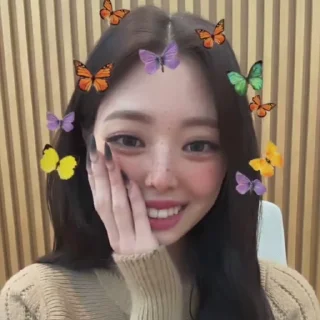 😇 emoji 𝑌𝑈𝑁𝐴 @helpbyjennie Telegram sticker 22 of 29