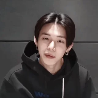 🐢 emoji @kpop_things_bot ёнджун 💕💕 ➡️ @Ctikerubot Telegram sticker 21 of 27