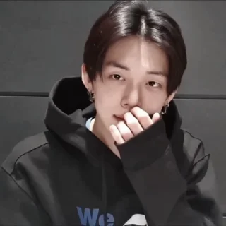 🐢 emoji @kpop_things_bot ёнджун 💕💕 ➡️ @Ctikerubot Telegram sticker 13 of 27