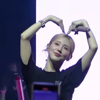 💜 emoji @kpop_things_bot миён ❣️ ➡️ @Ctikerubot Telegram sticker 18 of 19