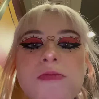 🥴 emoji апчхипи чипи чапа чапа пьёт пиво Telegram sticker 20 of 21