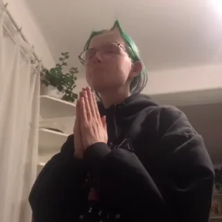 🙏 emoji апчхипи чипи чапа чапа пьёт пиво Telegram sticker 11 of 21